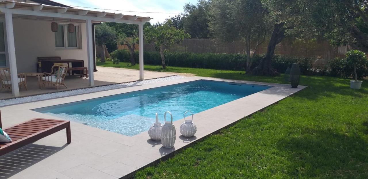 Villa Federica Con Piscina/With Pool Санта Мария дел Фокало Екстериор снимка