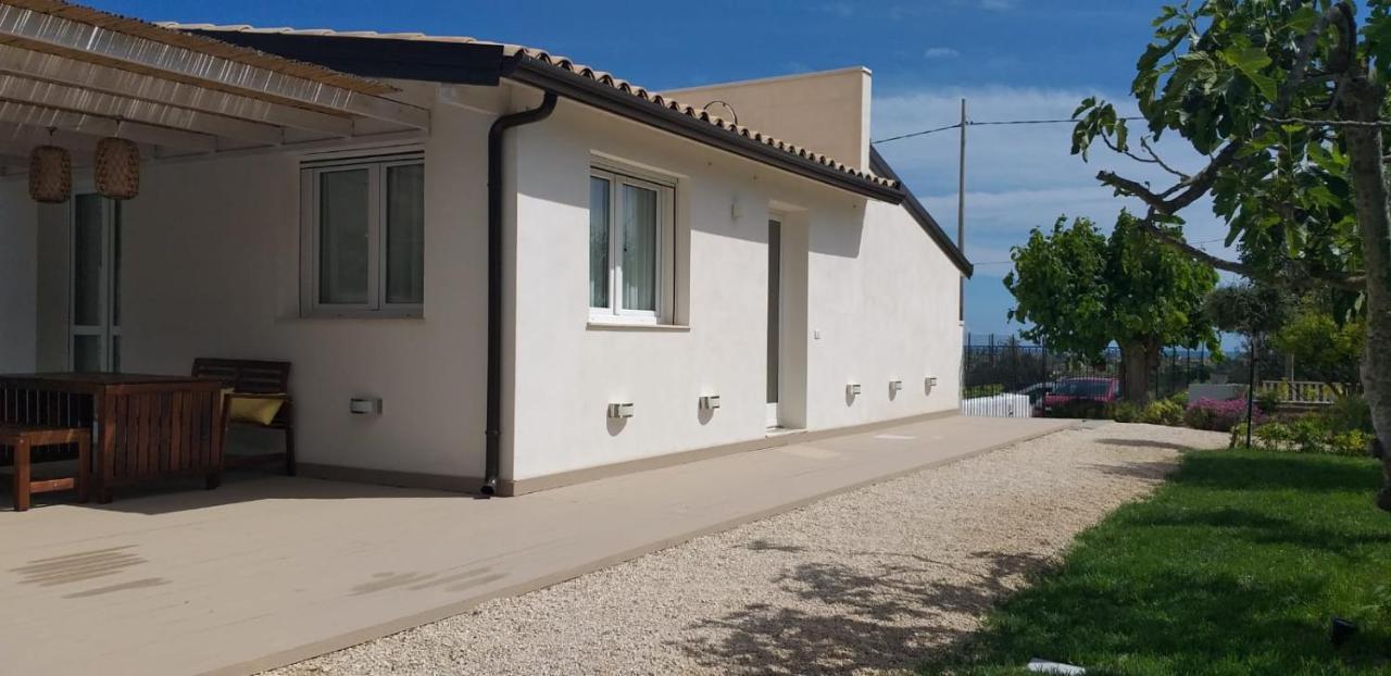 Villa Federica Con Piscina/With Pool Санта Мария дел Фокало Екстериор снимка