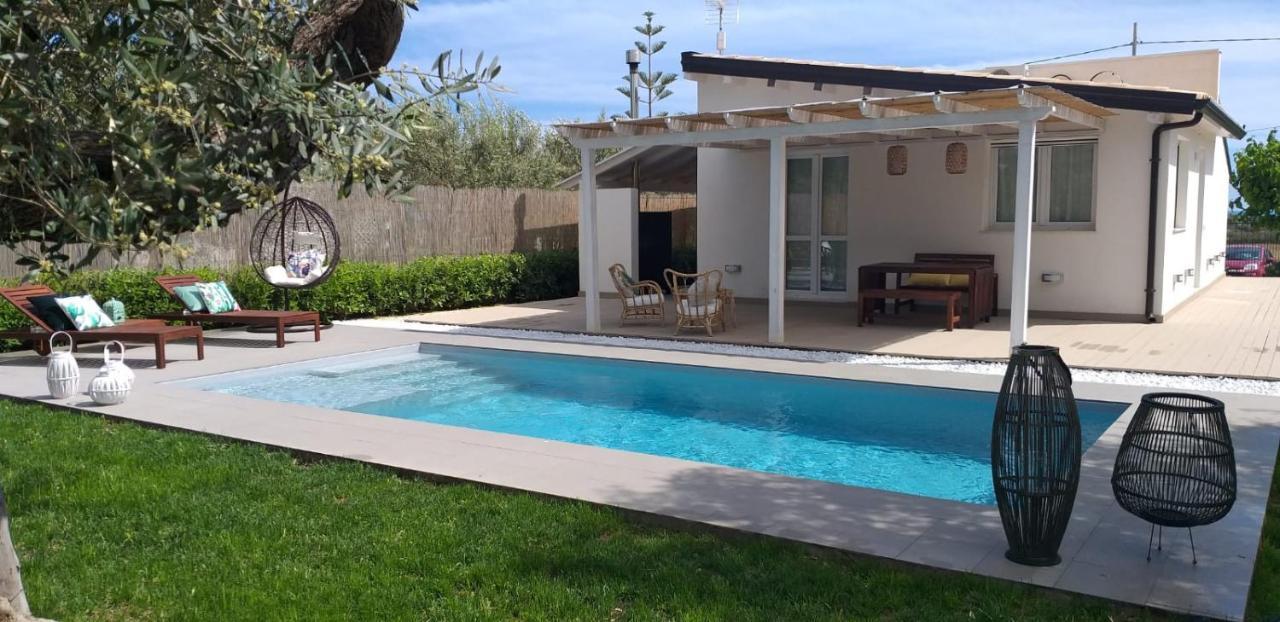 Villa Federica Con Piscina/With Pool Санта Мария дел Фокало Екстериор снимка