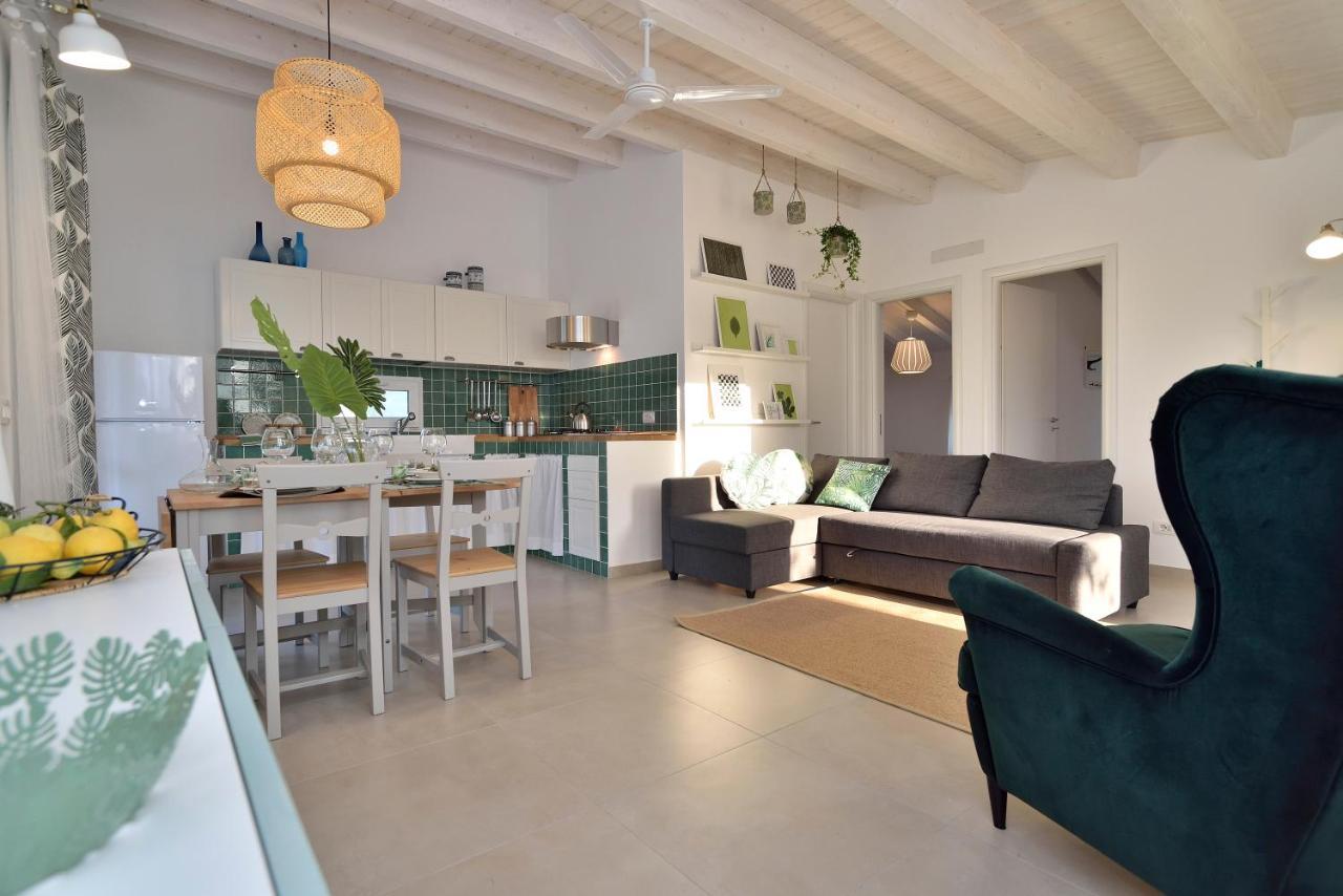 Villa Federica Con Piscina/With Pool Санта Мария дел Фокало Екстериор снимка