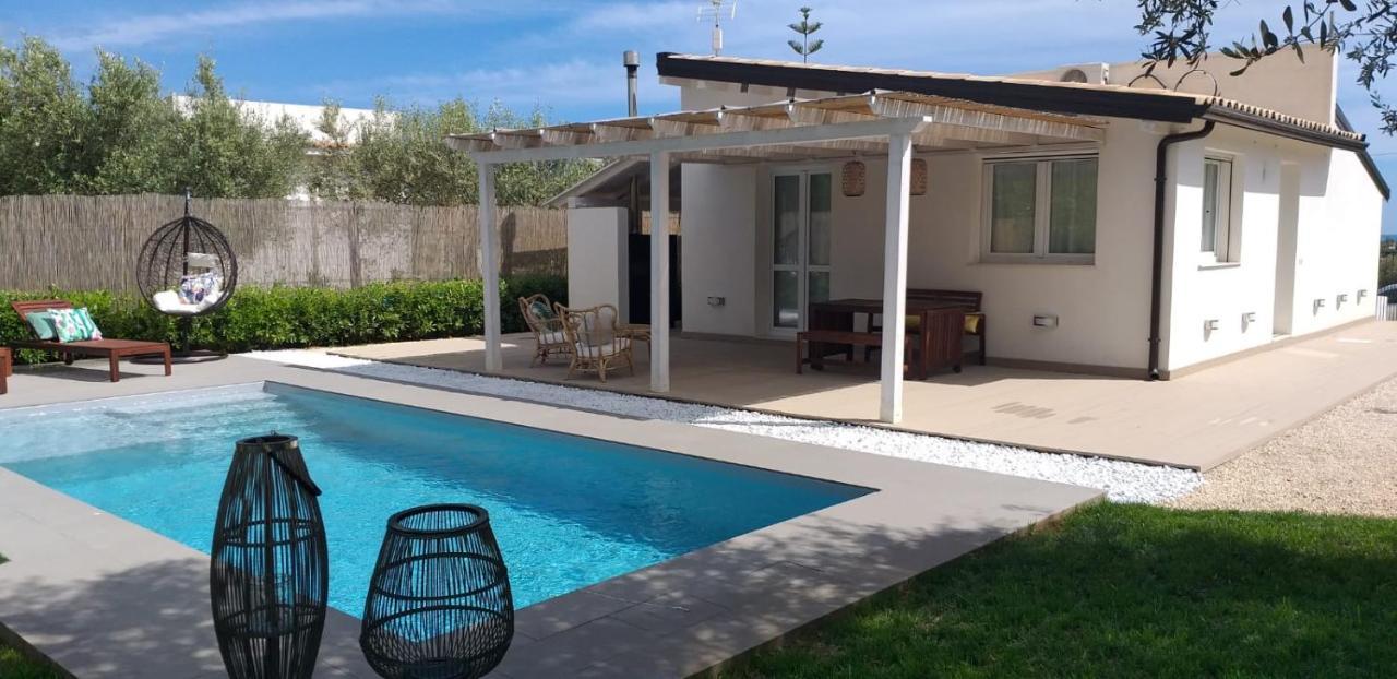 Villa Federica Con Piscina/With Pool Санта Мария дел Фокало Екстериор снимка